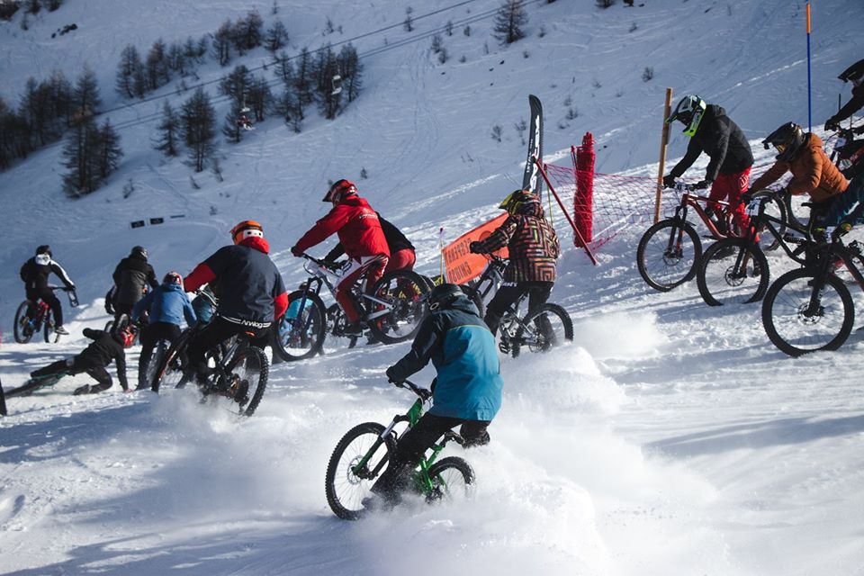 Wolf Ride Day Vttez Dans Les Alpes De Haute Provence