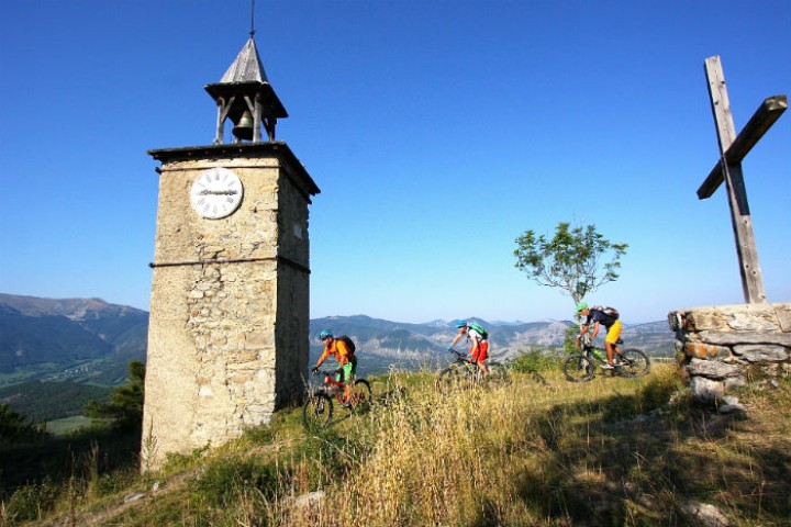 alpes-provence-vtt-bike-sport-magazine